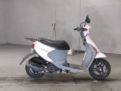 Suzuki LETS4