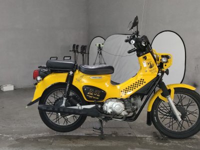 Honda CC110 CROSSCUB 2018