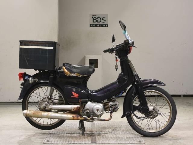 Honda C50 2001