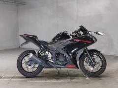 Yamaha YZF-R25 2015
