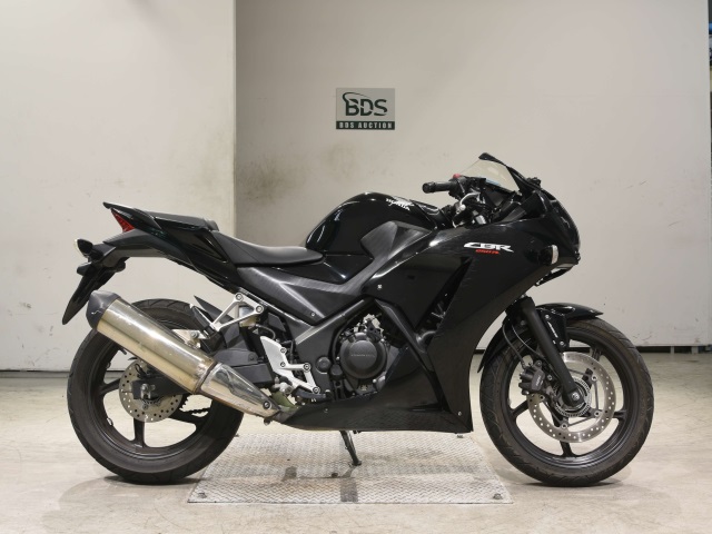 Honda CBR250RA 2015