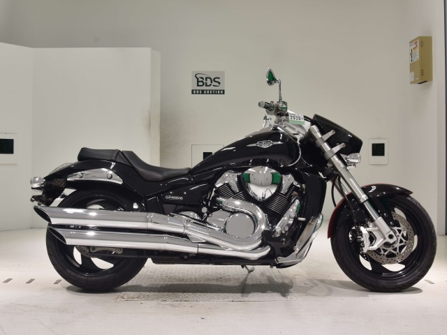 Suzuki BOULEVARD M109R 2013