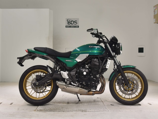 Kawasaki Z650RS 2023