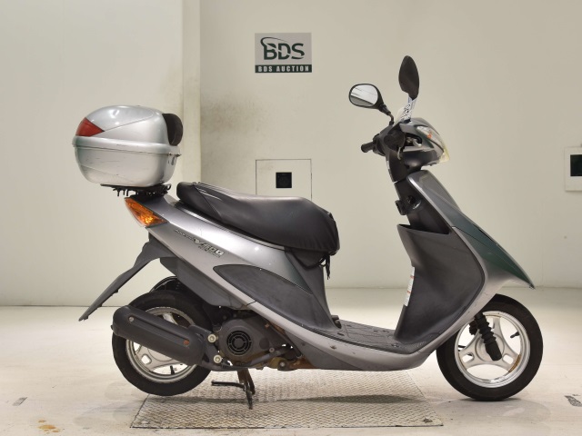 Suzuki ADDRESS V50