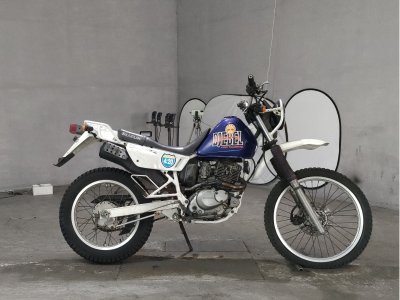 Suzuki DJEBEL200