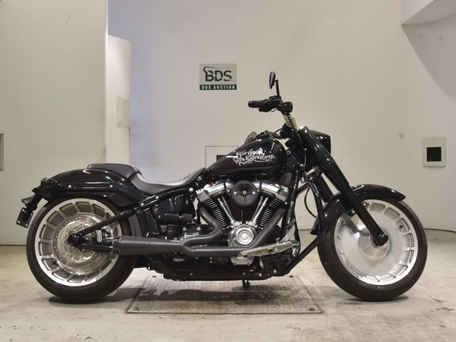 HD FATBOY FLFB1745 2018