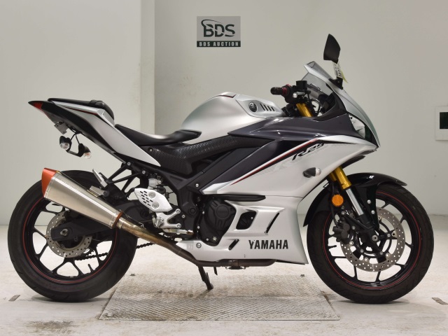 Yamaha YZF-R25 2020