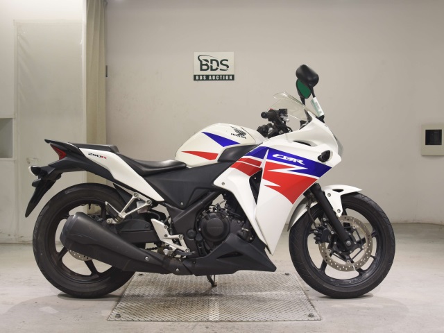 Honda CBR250R 2013
