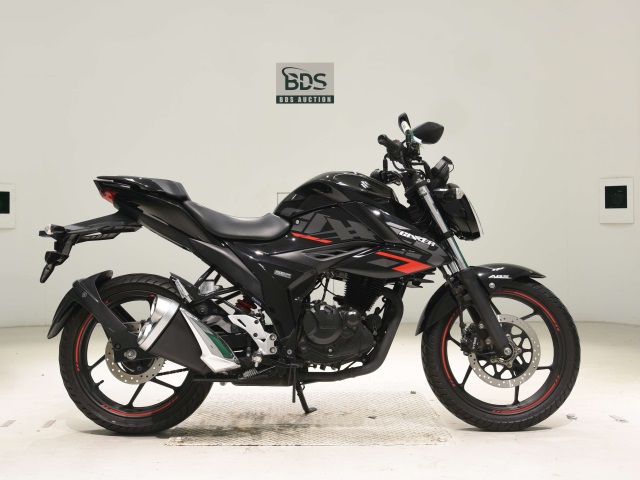 Suzuki GIXXER150