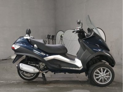 Piaggio MP3 250FL