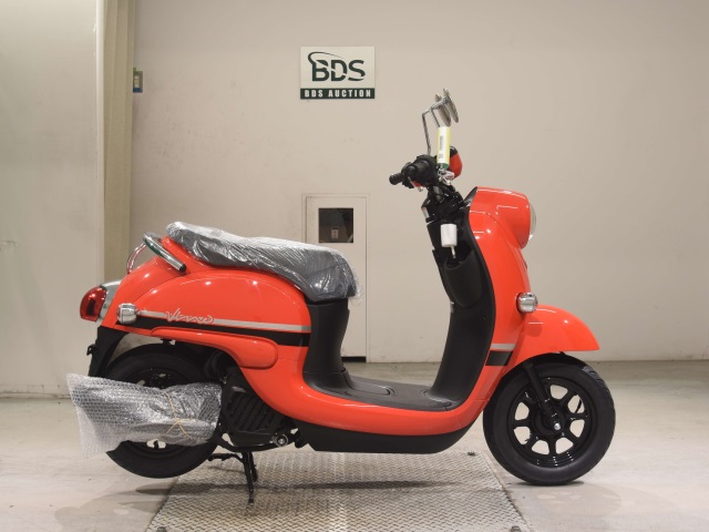 Yamaha vino -4