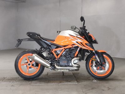 KTM 1290 SUPERDUKE R 2022