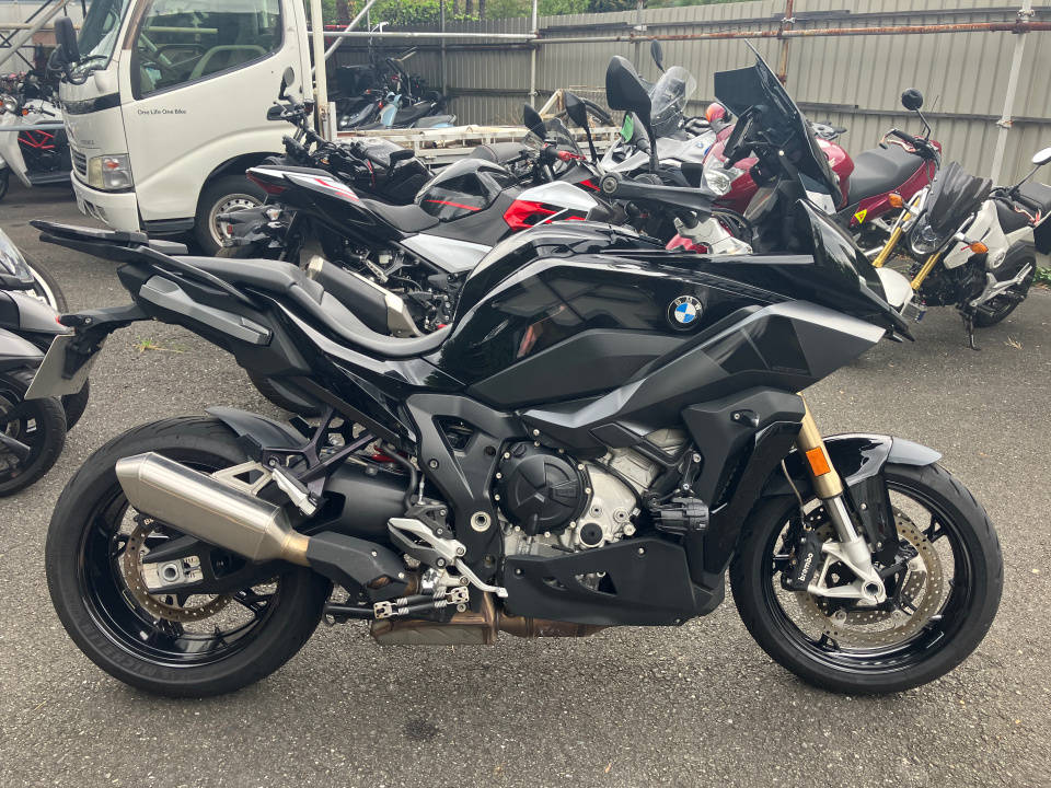 BMW S1000XR 2022