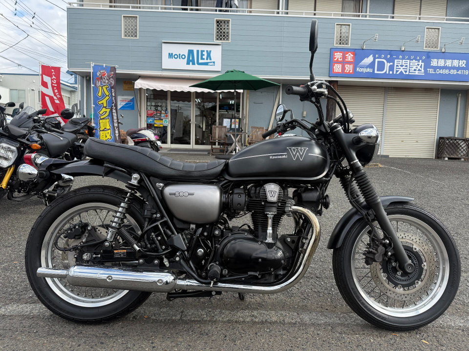 Kawasaki W800 2020
