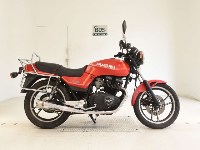 Suzuki GSX400E