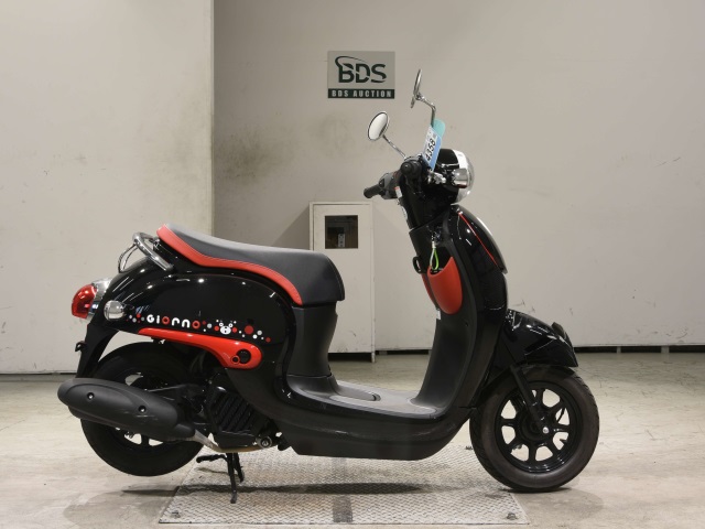 Honda GIORNO 2025
