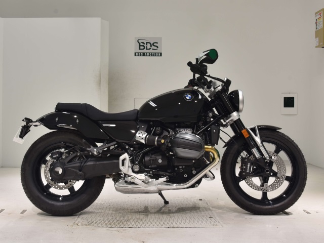 BMW R12 2024