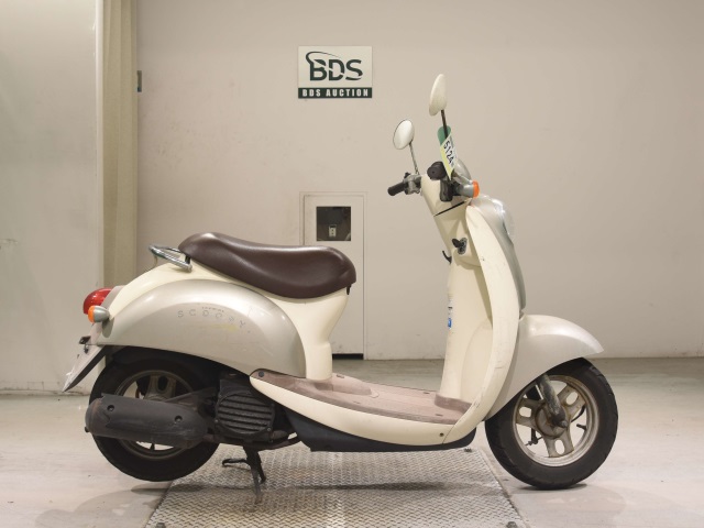 Honda SCOOPY50 2002