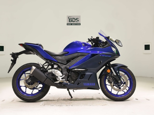 Yamaha YZF-R25A 2022