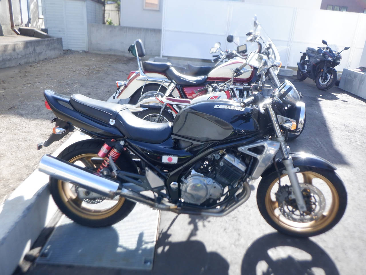 Kawasaki BALIUS ZR250 2003