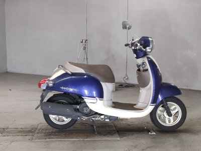 Honda GIORNO 2014