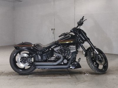 HD BREAKOUT FXSB1800 2016