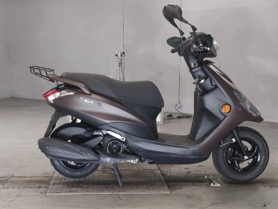 Yamaha AXIS Z 2024