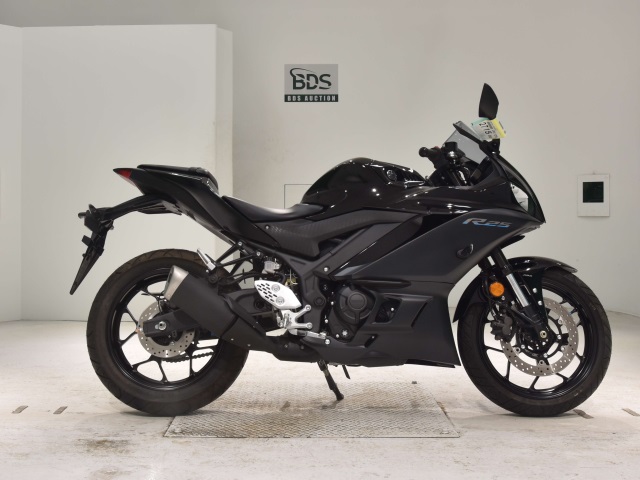 Yamaha YZF-R25A 2022
