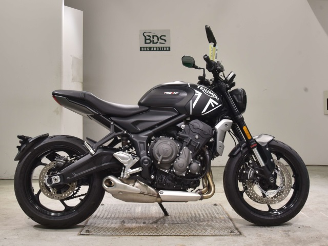 Triumph TRIDENT660 2022