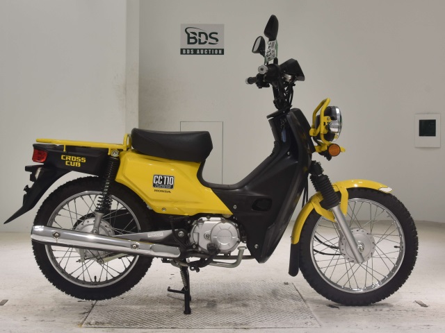 Honda CC110 CROSSCUB 2016