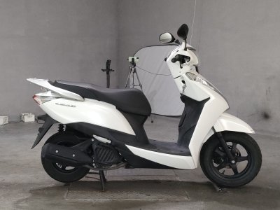 Honda CC110 CROSSCUB 2018