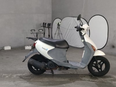 Suzuki LETS4