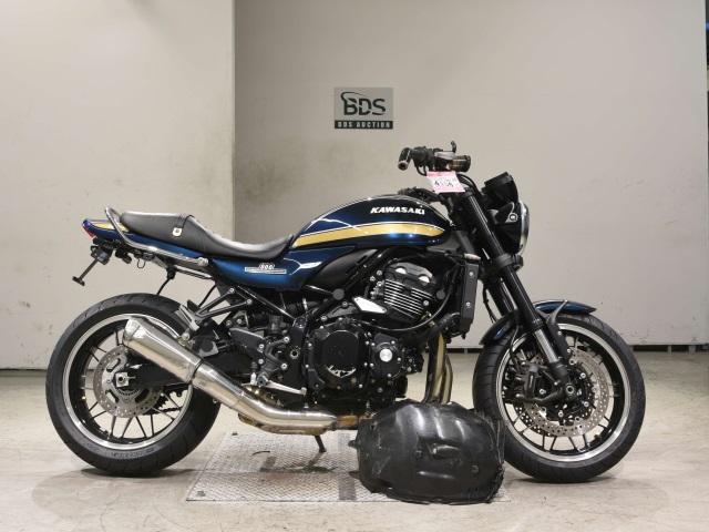 Kawasaki Z900RS 2021