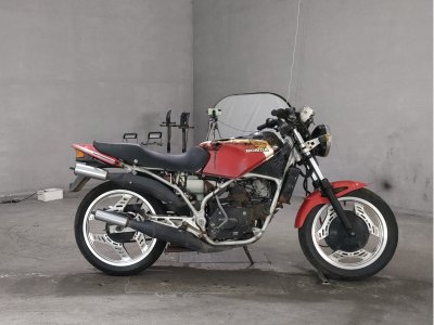Honda MVX250F 1983