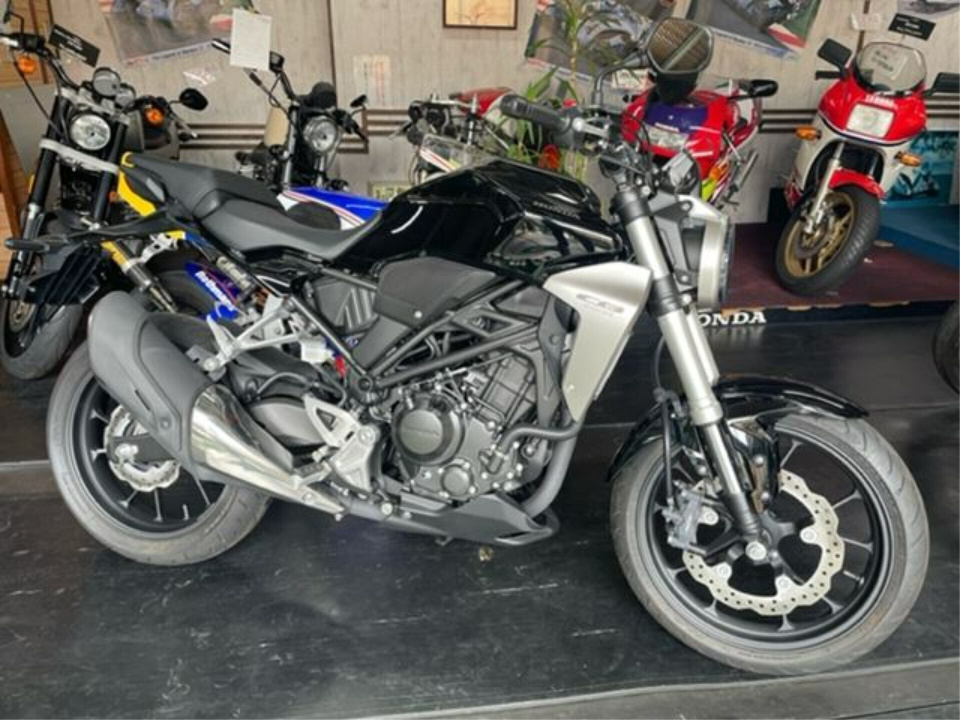 Honda CB250R 2018