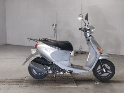 Suzuki LETS4