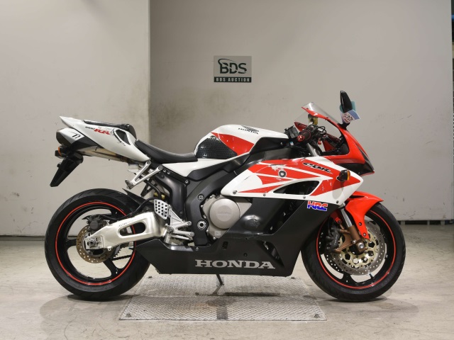 Honda CBR1000RR 2005