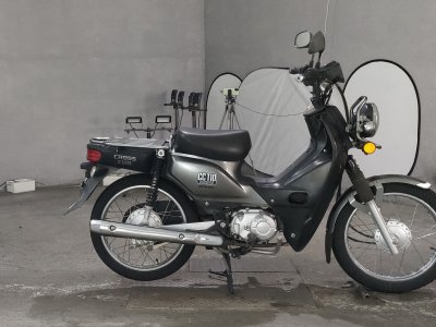Honda CC110 CROSSCUB 2016