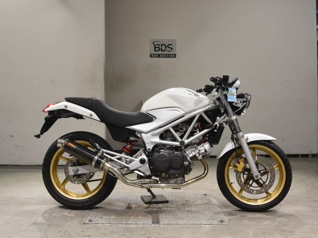 Honda VTR250 2009