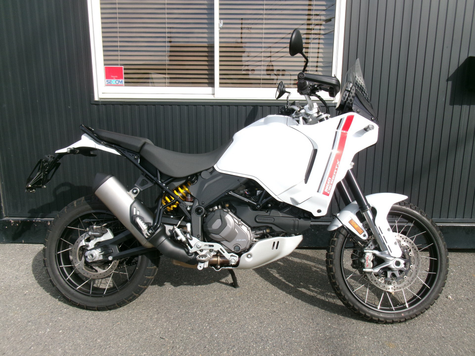 Ducati DESERT X 2023