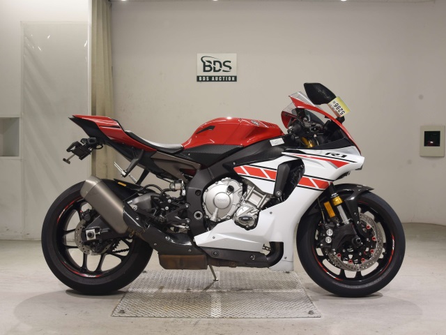 Yamaha YZF-R1 2018