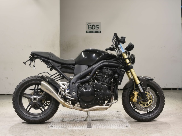 Triumph SPEED TRIPLE 2005