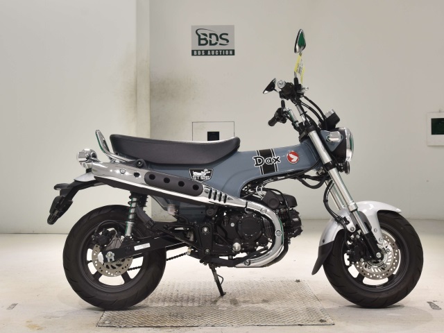 Honda DAX125 2022