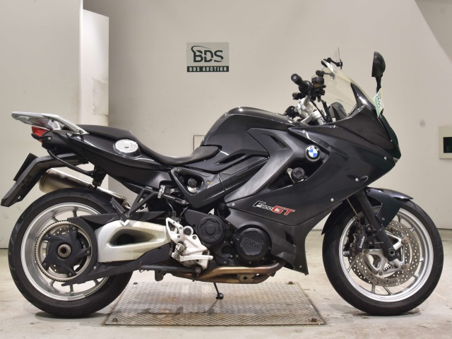 BMW F800GT 2013