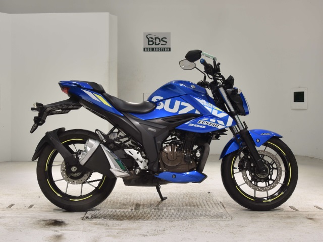 Suzuki GIXXER250