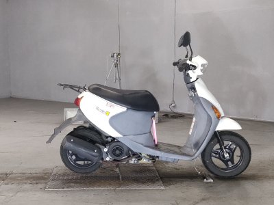 Suzuki LETS4
