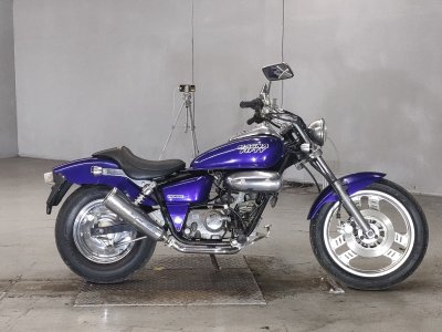 Honda MAGNA50 2004