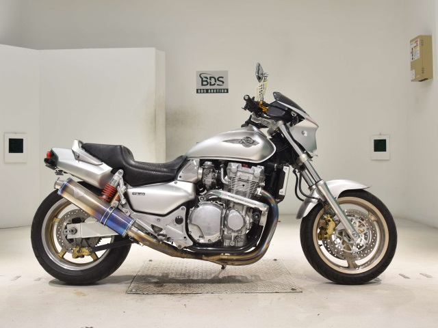 Honda X4LD 2002