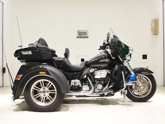 HD ELECTRA GLIDE FLHTCU1750 TRIKE 2017