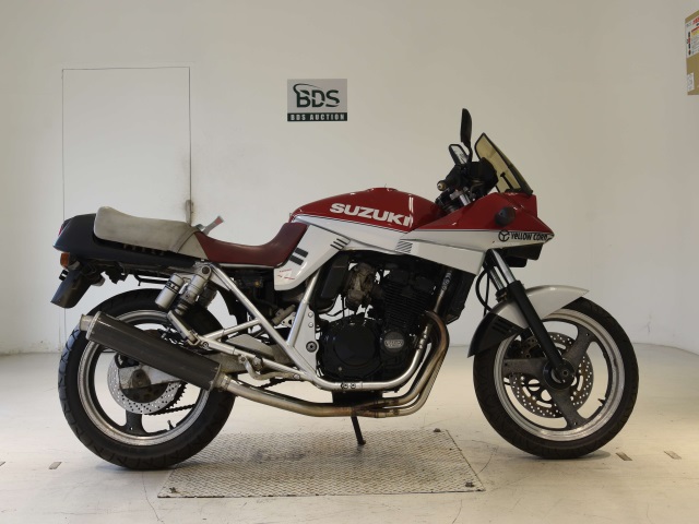 Suzuki GSX250S KATANA